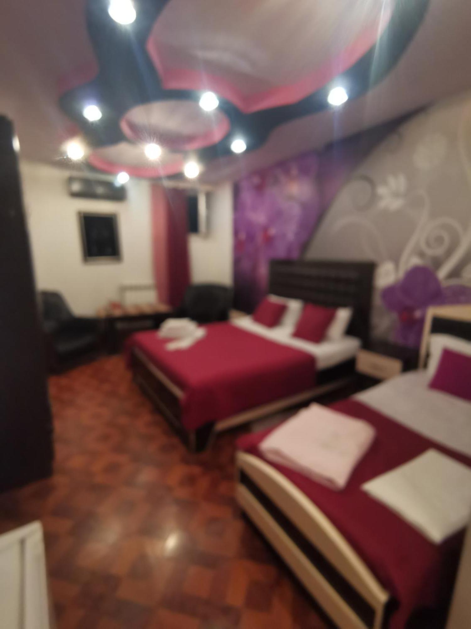 Narek+ Hotel Arrinj Bilik gambar
