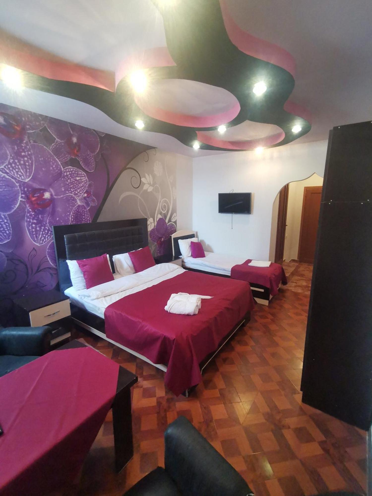Narek+ Hotel Arrinj Luaran gambar