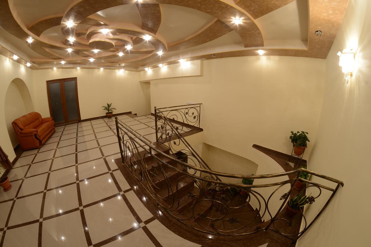 Narek+ Hotel Arrinj Luaran gambar